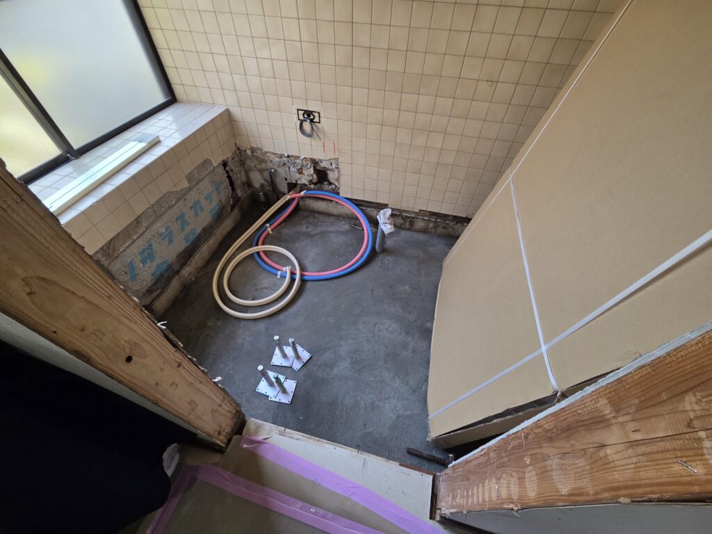 水道工事の施工中