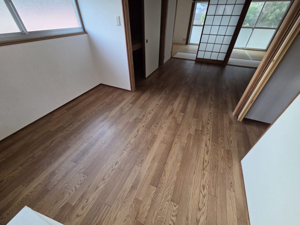 アパート床の施工前